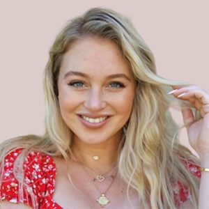 Iskra Lawrence Age Height Net Worth